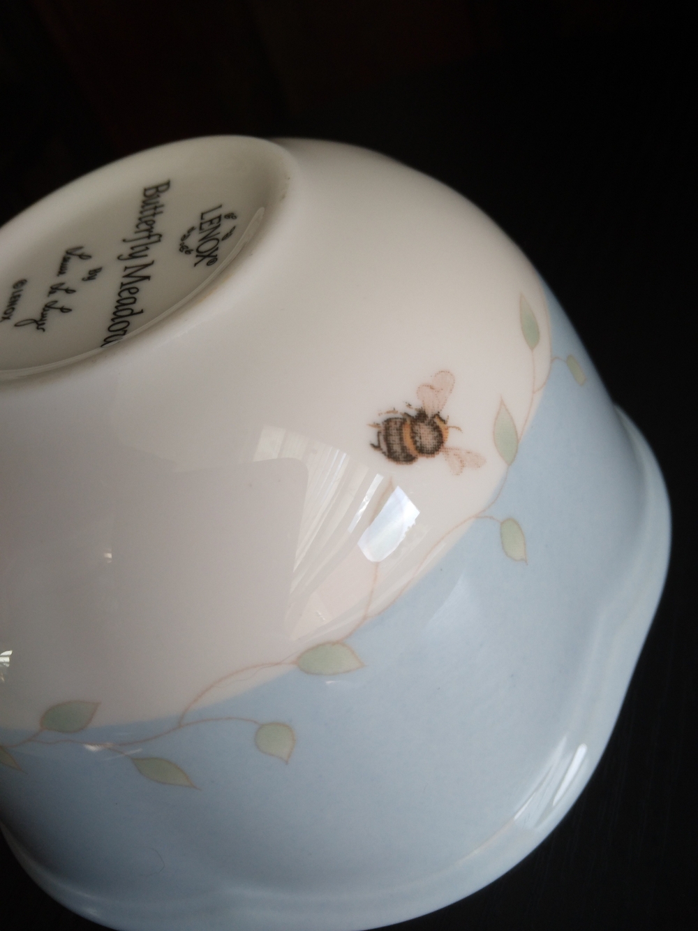 Lenox Porcelain Butterfly Meadow 4.75" Dessert Bowl Blue and White - Picture 4 of 9